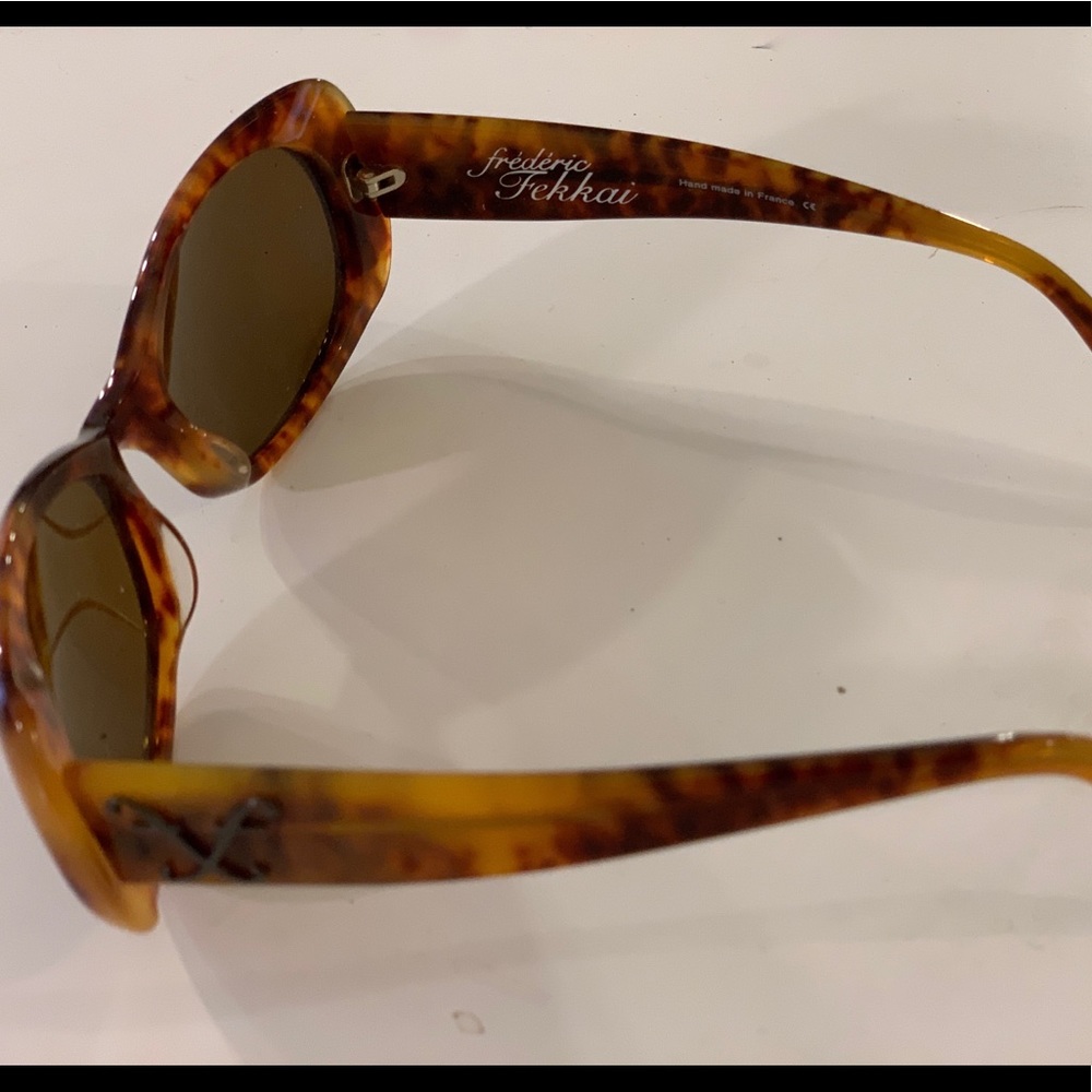 Sunglasses - image 1